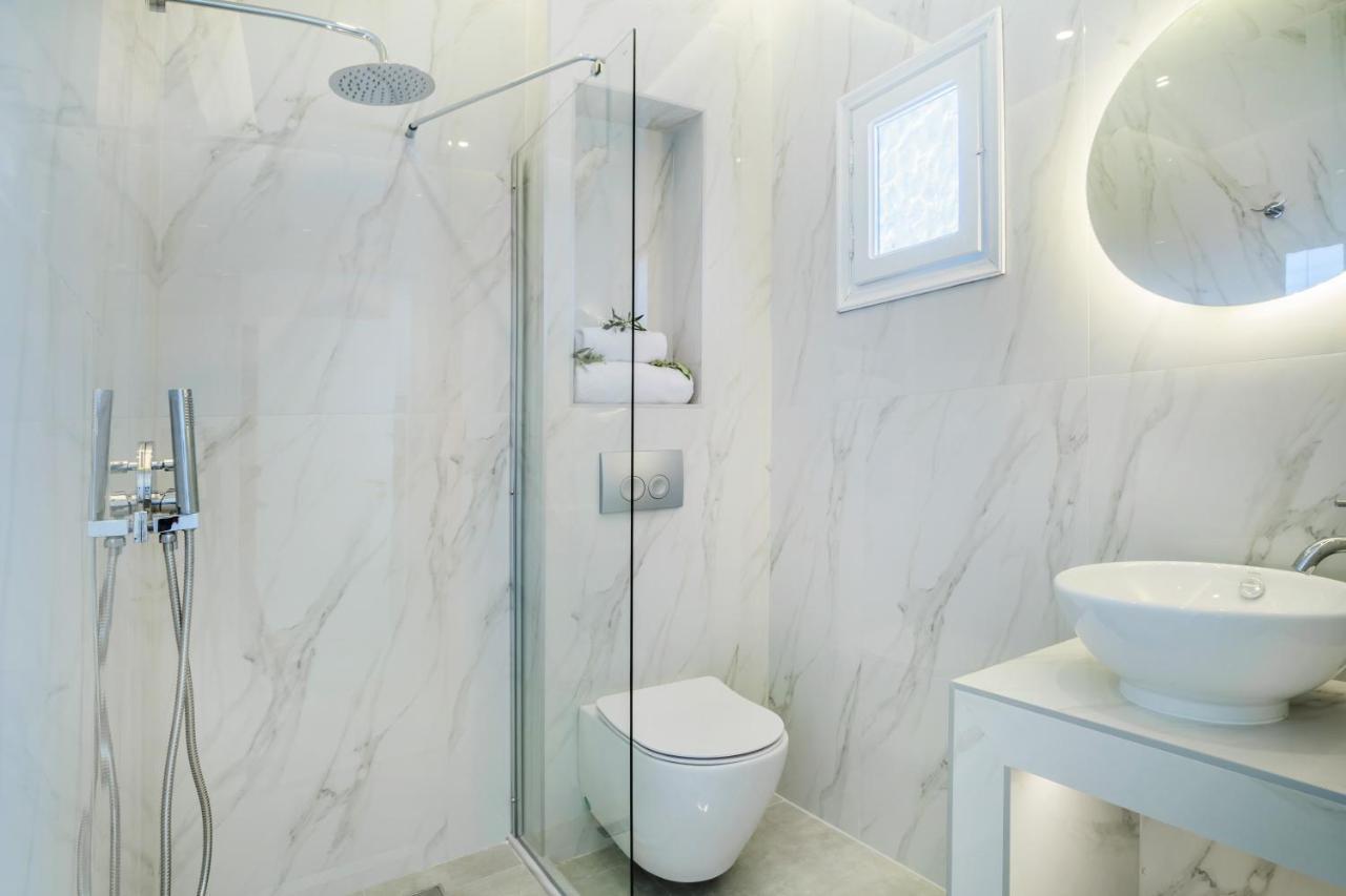 Eleon Suites อาฟิโตส ภายนอก รูปภาพ