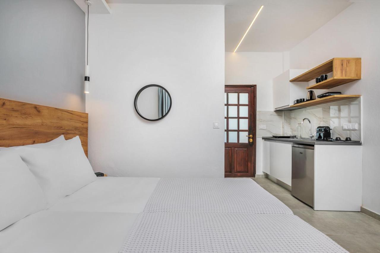 Eleon Suites อาฟิโตส ภายนอก รูปภาพ