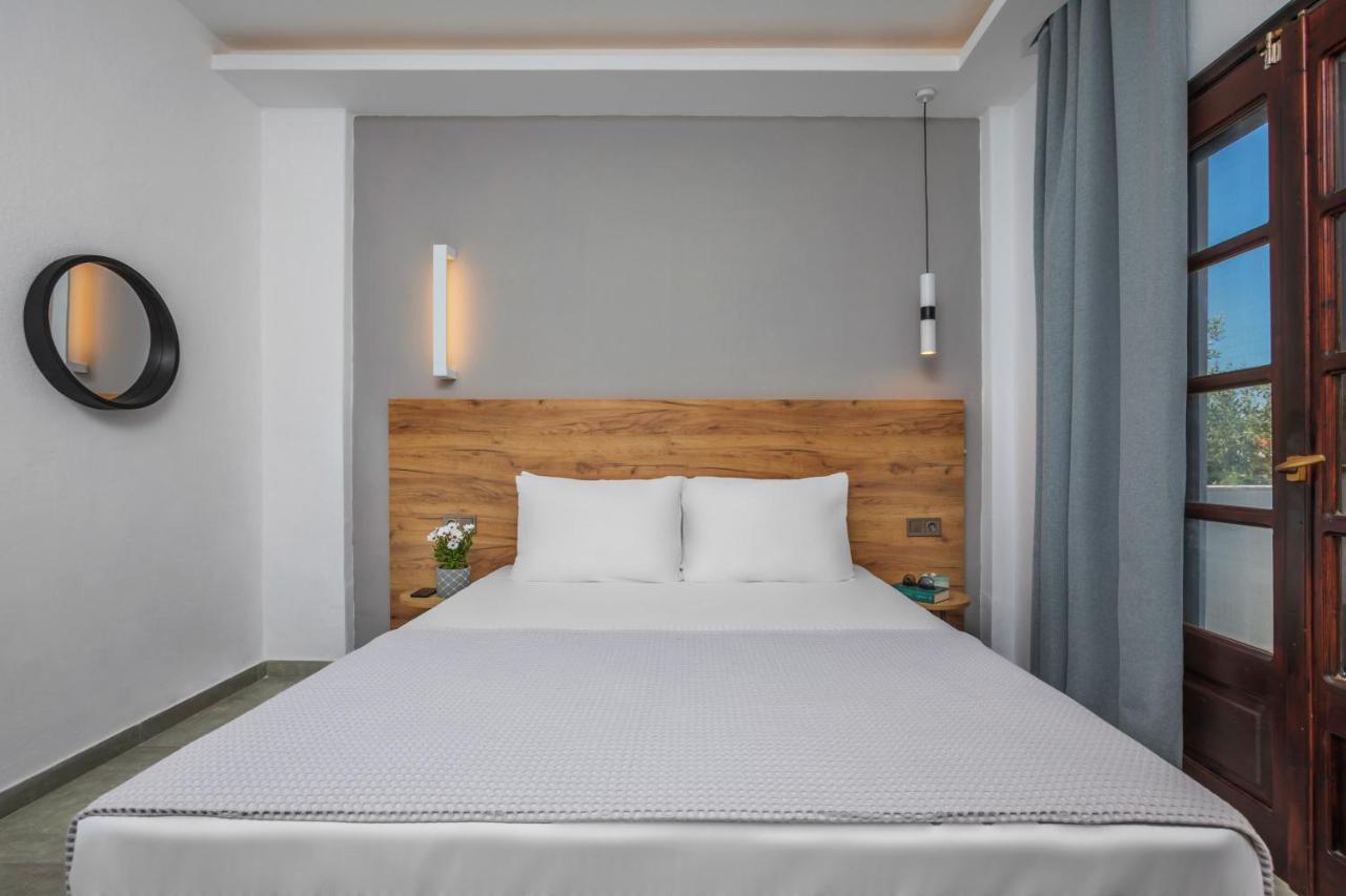 Eleon Suites อาฟิโตส ภายนอก รูปภาพ